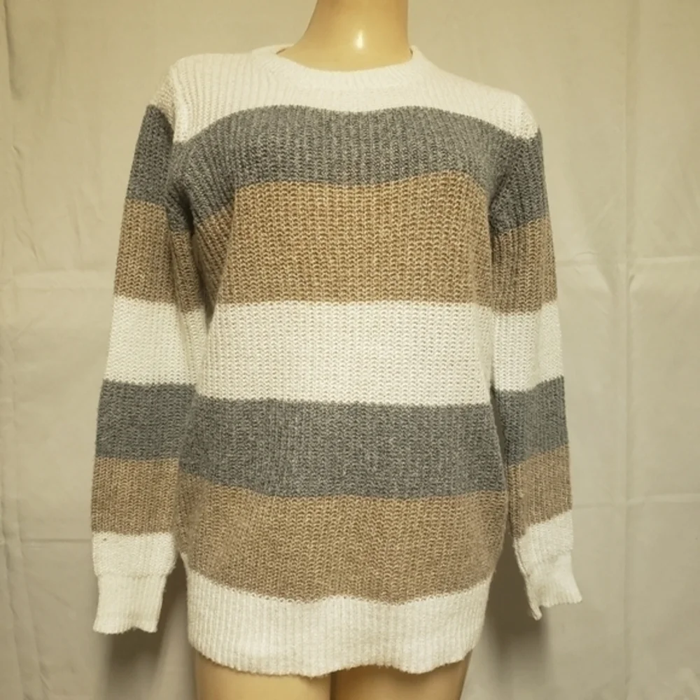 2 NWT Sweaters blu pepper M Staccato‎ S
